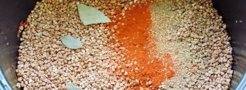 гречка по-купечески в мультиварке со свининой. Шаг 15