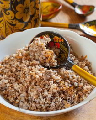 Гречка с фаршем на сковороде