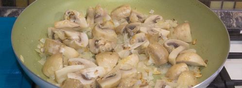 гречка с грибами в горшочке. Шаг 5