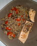 Гречка с овощами, грибами и форель в собственном соку