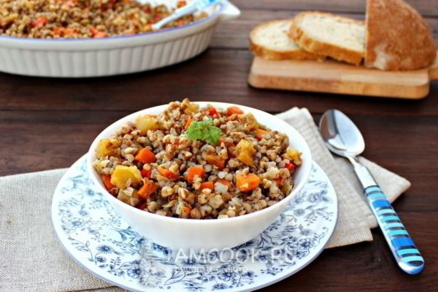 Рецепт гречки с овощами в духовке