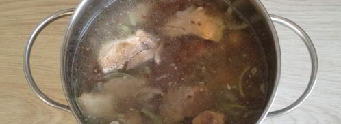 гречка с тушенкой в кастрюле. Шаг 9