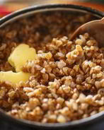 Гречка в чугунке