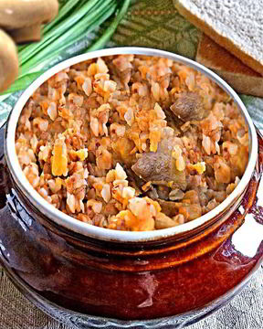 Гречка в горшочках с грибами