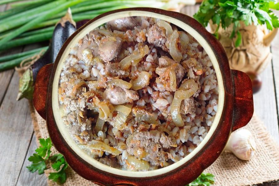 Рецепт гречки в горшочкаха с печенью