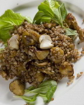 Гречневая каша с грибами и луком