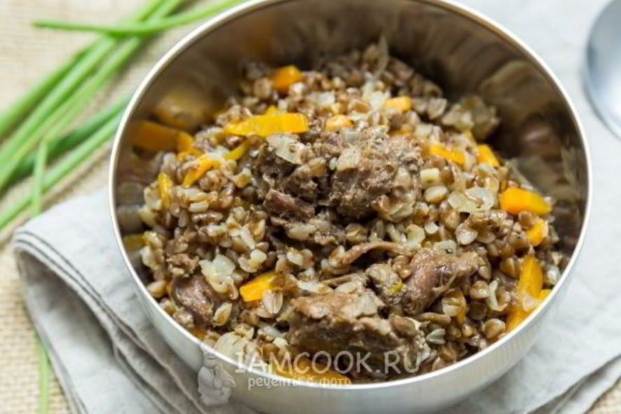 Рецепт гречневой каши с тушенкой по-армейски