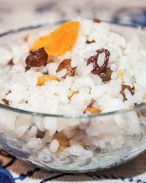 Кутья из риса с изюмом