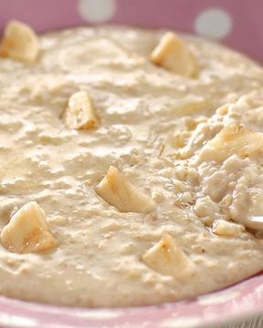 Самая простая овсяно-сливочная каша с бананами