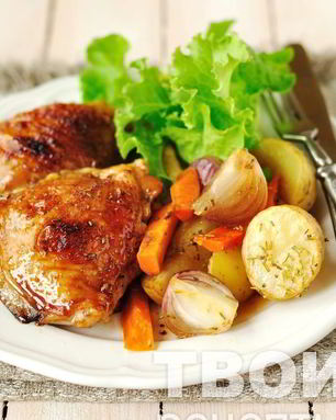 Курица в кофейной глазури, запеченная с овощами
