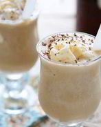 Коктейль Coffee Milkshake с шоколадным сиропом