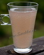 Квас из ревеня