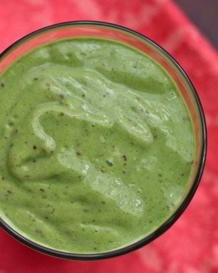 Авокадно-сельдереевый смузи