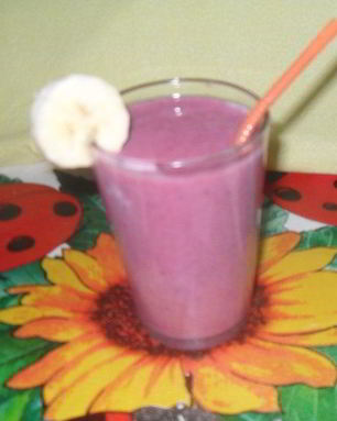 Бананово-малиновый смузи