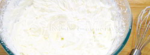 брусничный смузи со сливками. Шаг 4