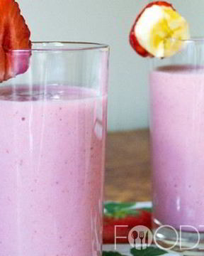 Клубнично-банановый смузи