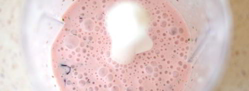 смузи из черной смородины и мяты. Шаг 2