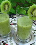 Смузи с апельсиновым соком и киви