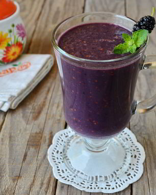 Смузи с шелковицей