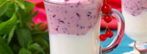 смузи с творогом и черной смородиной. Шаг 6