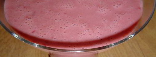 вишневый смузи с йогуртом и овсяными хлопьями. Шаг 4