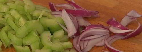 греческий салат с перловкой. Шаг 3