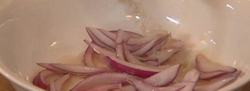 греческий салат с перловкой. Шаг 4