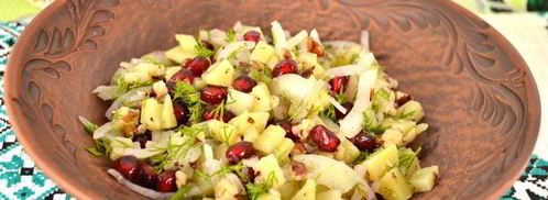 картофельный салат с гранатом и грецкими орехами. Шаг 4