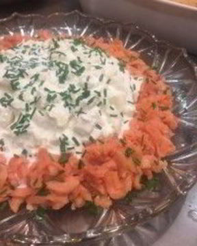 Картофельный салат с красной рыбой по-итальянски