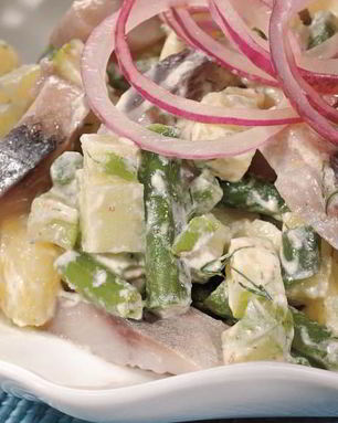 Картофельный салат с сельдью