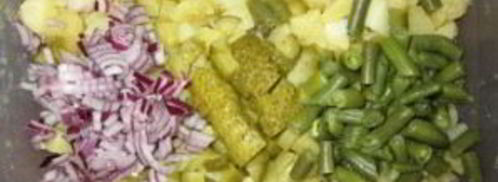 салат с картошкой и солеными огурцами. Шаг 4