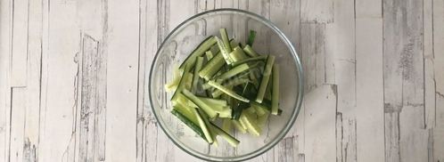 салат с жареной картошкой. Шаг 3