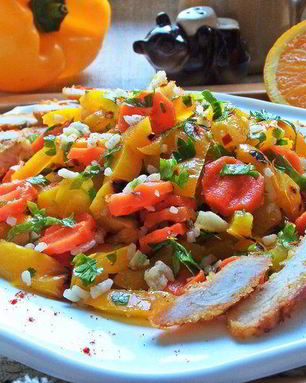 Морковный салат с курицей