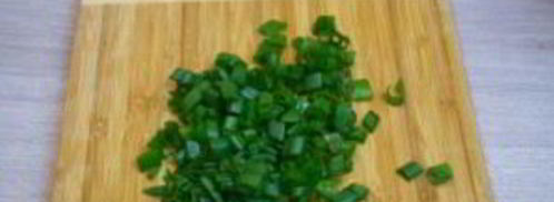 оливье классический с колбасой. Шаг 4