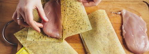 оливье с ароматной куриной грудкой. Шаг 4