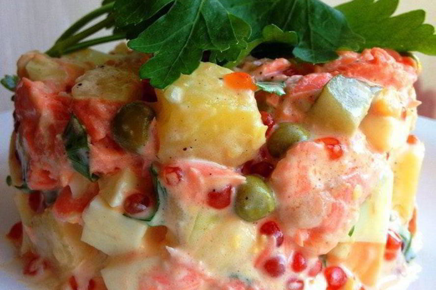 Рецепт оливье с семгоя и красного икроя