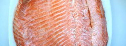 оливье с семгой и красной икрой. Шаг 3