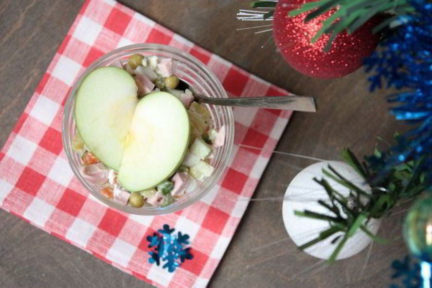 Рецепт оливье с зеленым яблоком