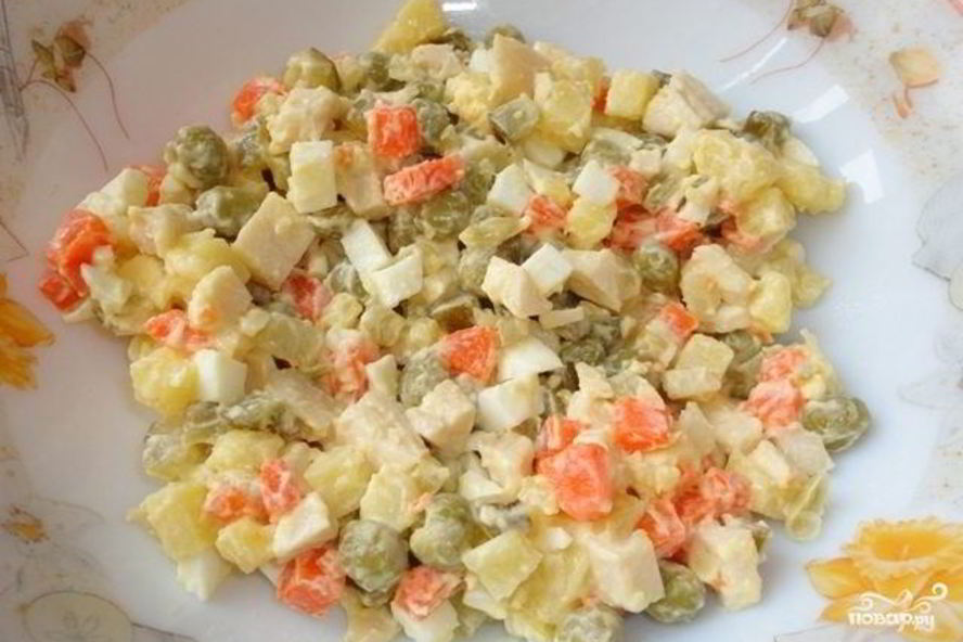 Рецепт салата оливье с кальмарами