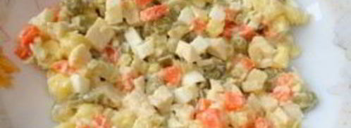 салат оливье с кальмарами. Шаг 5