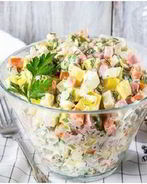 Салат Оливье с кукурузой