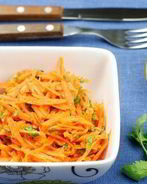 Салат из свежей моркови