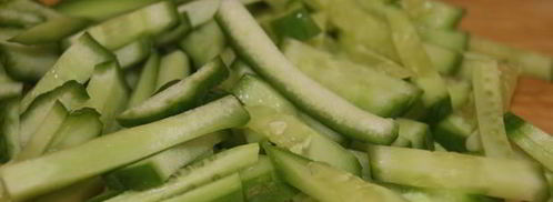 салат хрустящий с куриной грудкой. Шаг 2