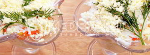 салат мимоза с горбушей. Шаг 8