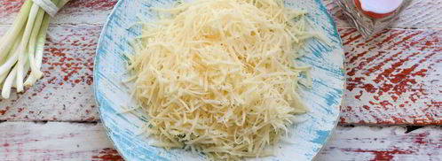 салат мимоза с сыром. Шаг 4