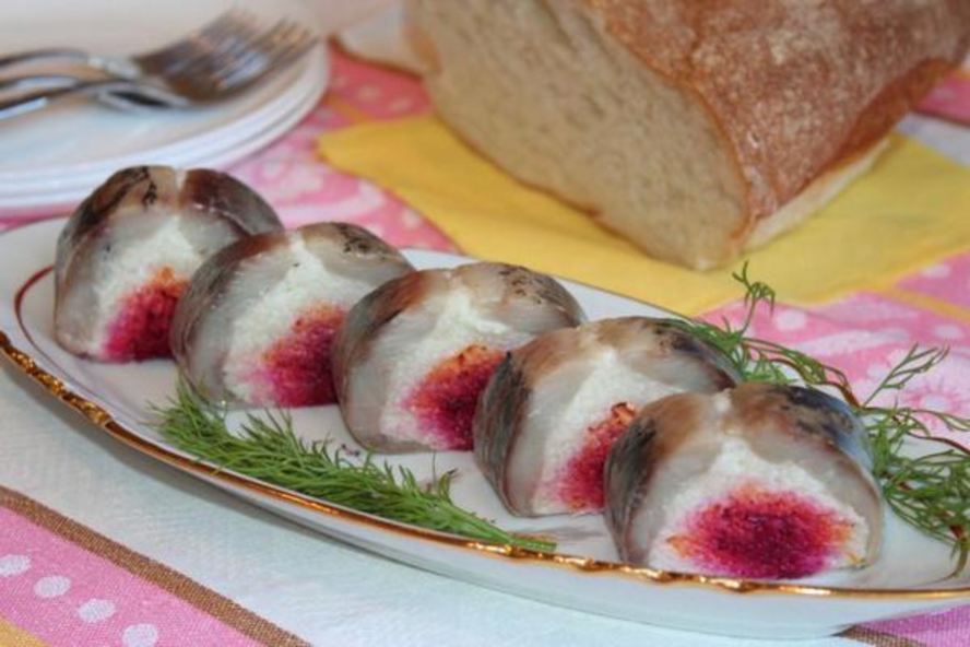 Рецепт роллов сельдь под шубой по-домашнему