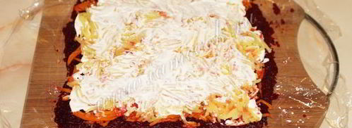 селедка под шубой рулетом. Шаг 12