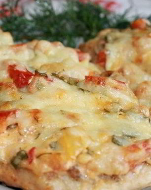 Сочная куриная грудка под шубой в духовке