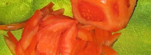 салат с кальмарами и кукурузой. Шаг 2