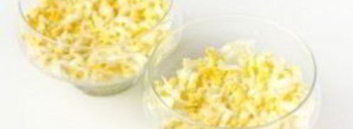 салат с курицей в креманках. Шаг 8